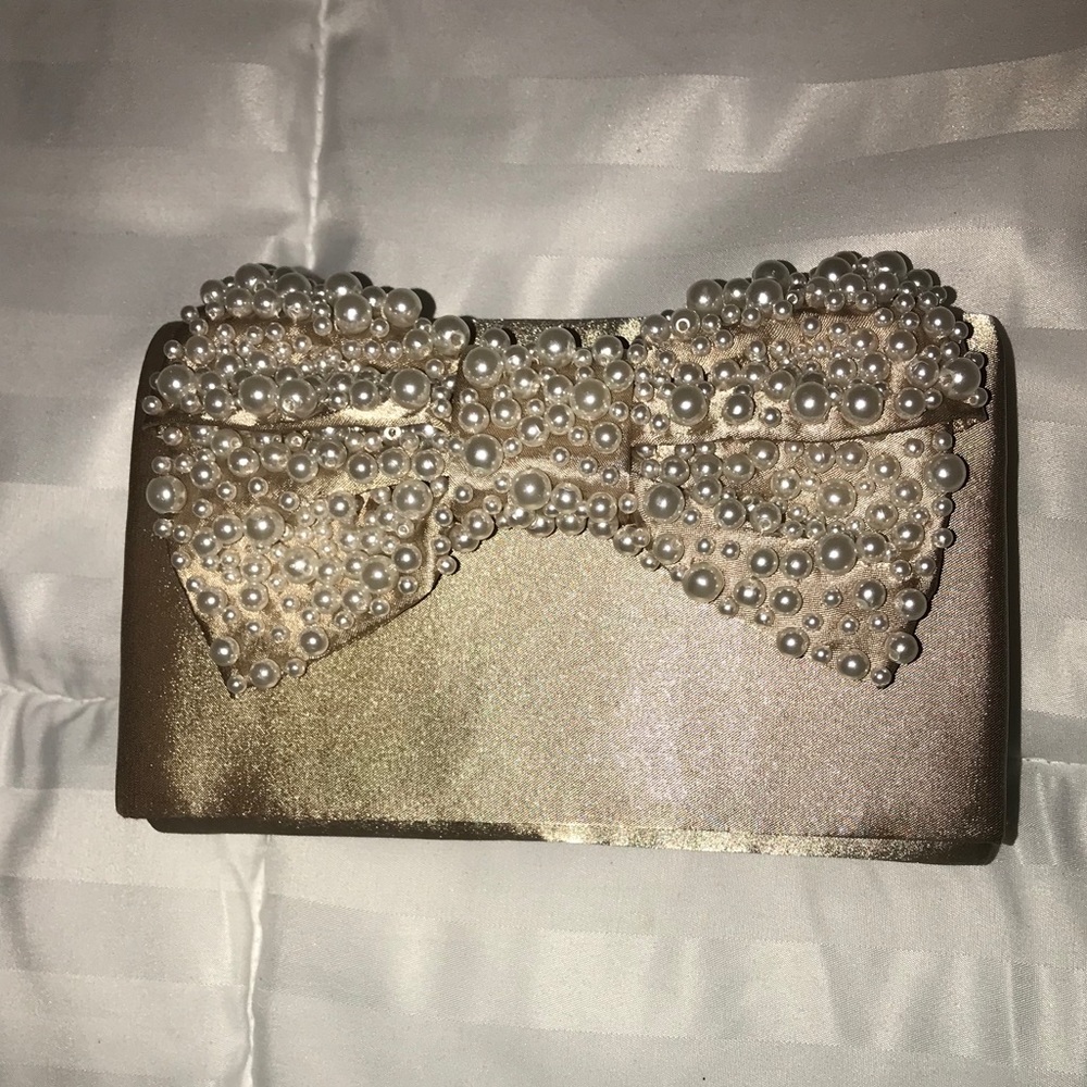 NWT Nina Champagne Pearl Bow Handbag/Clutch